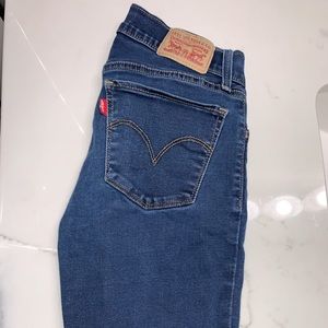 Levi’s skinny jeans
